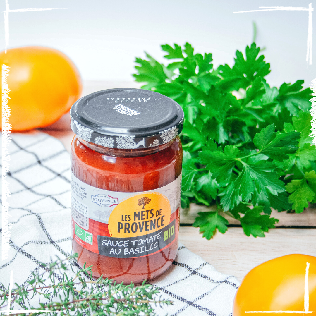 Photo ambiance sauce tomate au basilic